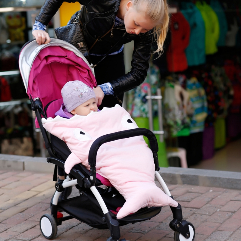 Pink Sleeping Bag / Flying Lining