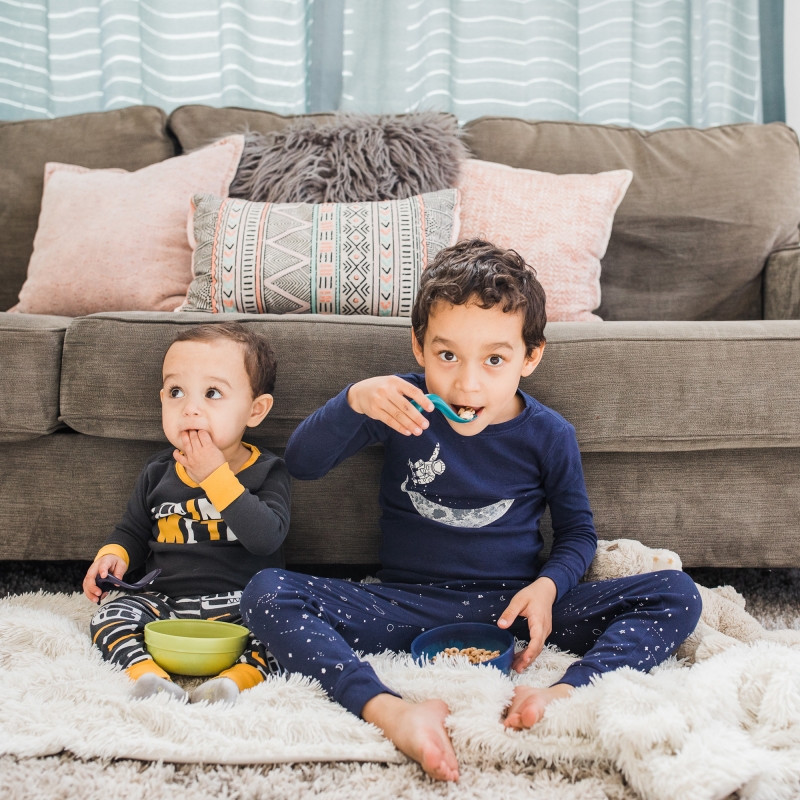 Right-Hand Toddler Spoons-Double Pack (Eggplant+Blueberry)